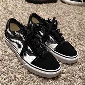 VANS Black and White Flame Sneakers never worn